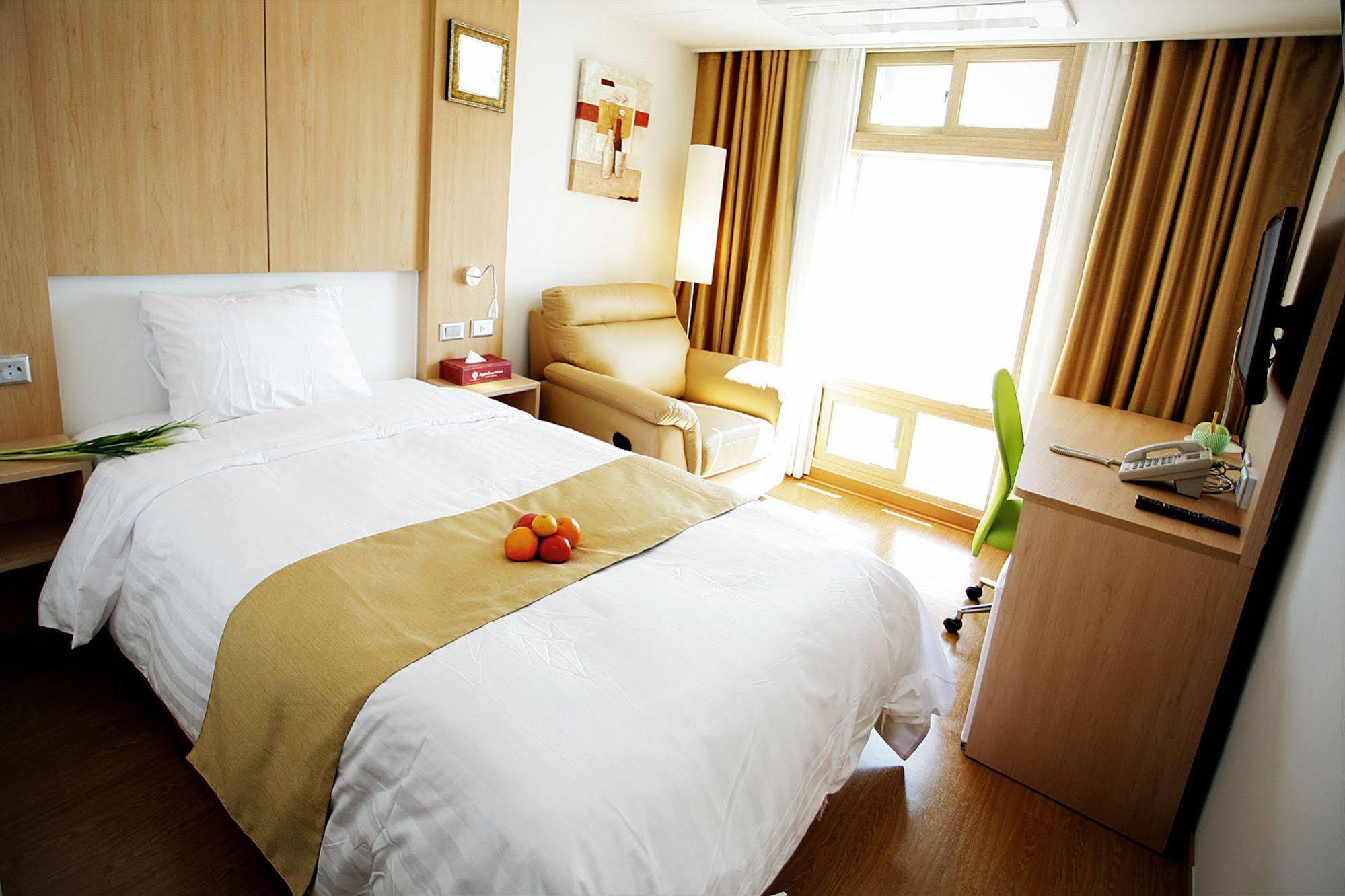 Gunsan Apple Tree Hotel Eksteriør bilde