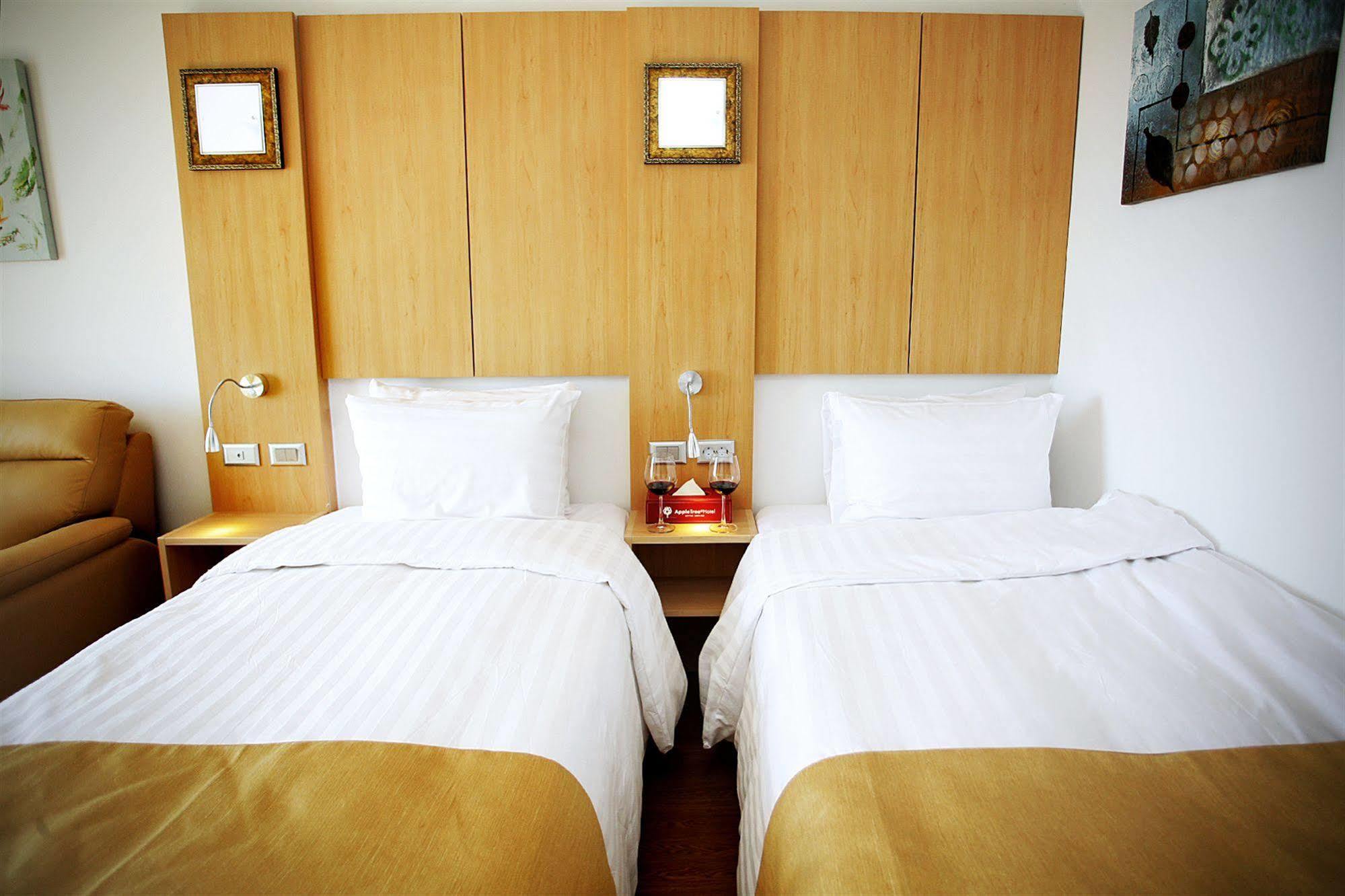 Gunsan Apple Tree Hotel Eksteriør bilde